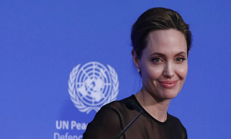 Angelina Jolie aconsejó a las mujeres que sufren violencia de género