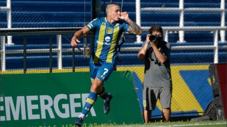 Rosario Central goleó a Patronato en el Gigante
