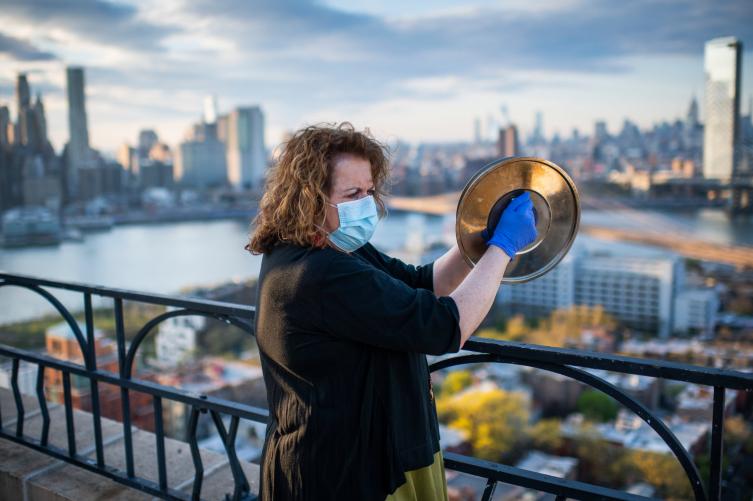 Los casos de coronavirus en el mundo son casi 72,7 millones