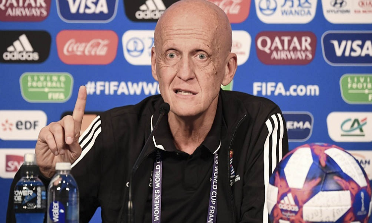 Pierluigi Collina fue elegido 