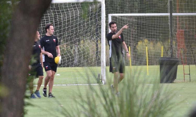 Domínguez planifica el próximo partido