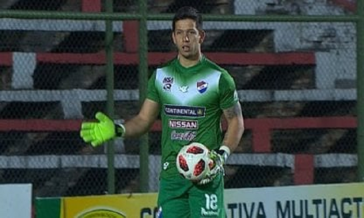 Rosario Central estaría tras el paraguayo Juan Espínola