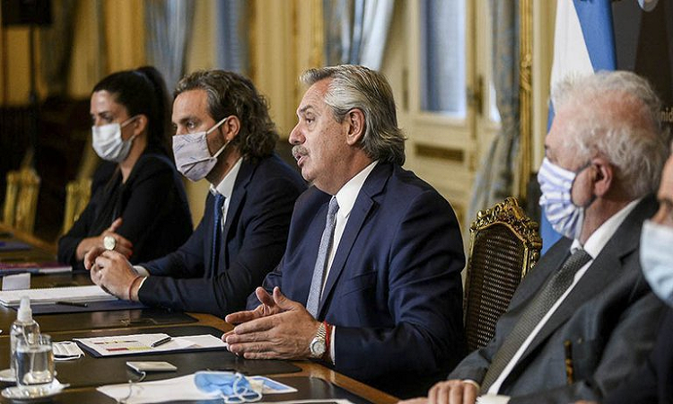 Vacuna anti COVID-19: cantidad y administración para cada provincia