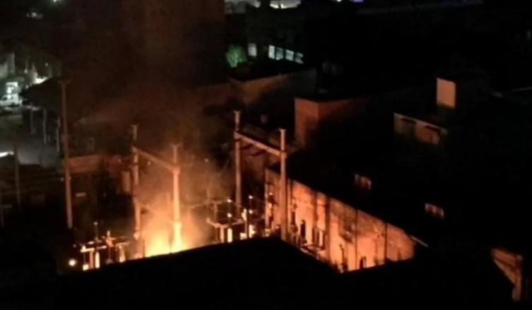 Impactante explosión en la central de la EPE, gran parte de la ciudad sin luz