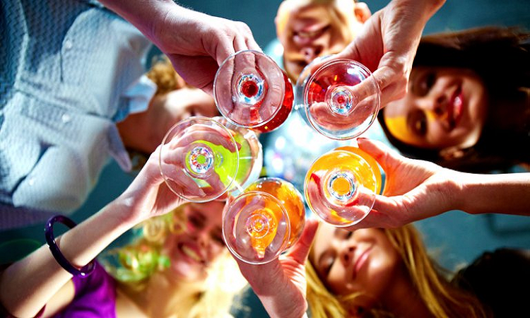 Verano: preocupa el consumo de alcohol en menores de 18 años