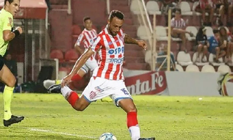 Sebastián Assis no seguirá en el plantel de Unión