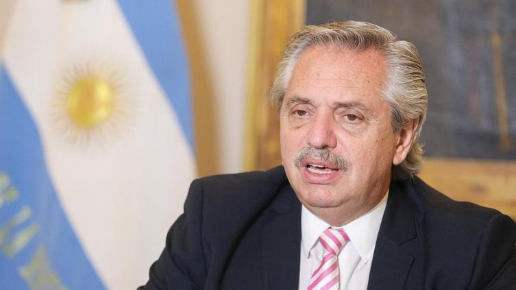 Fernández advirtió que hay riesgo de que 