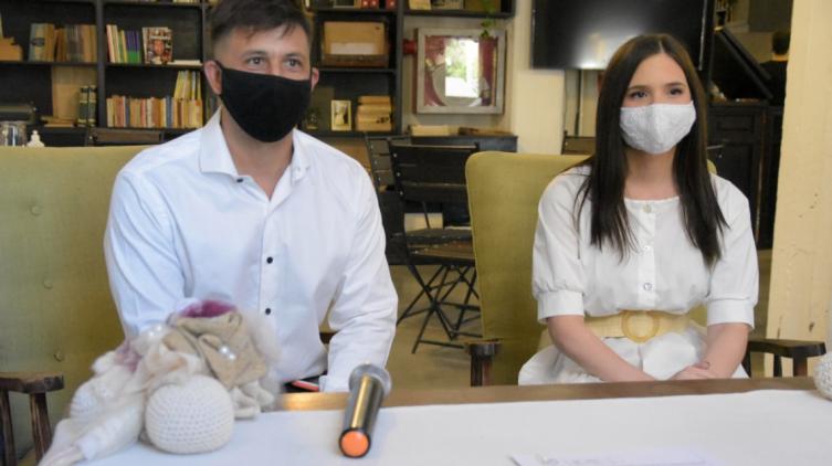 10 parejas se casaron en espacios culturales