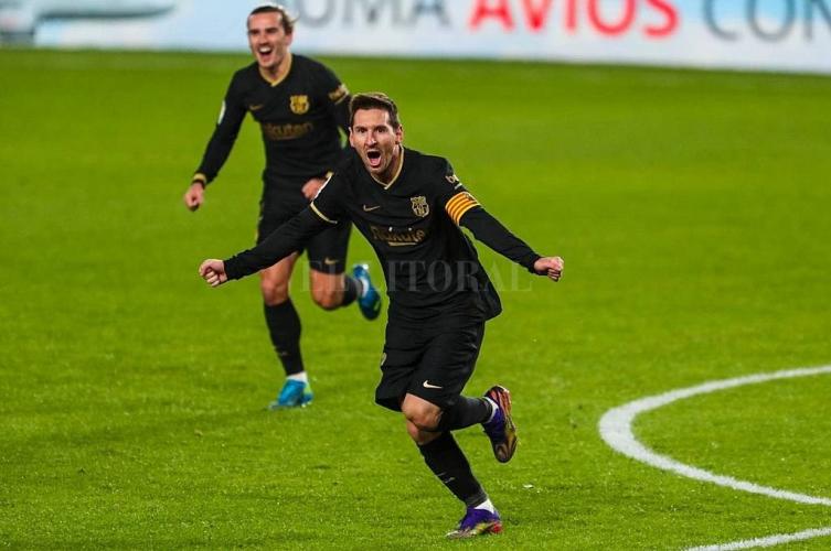 Doblete de Messi en la goleada del Barcelona