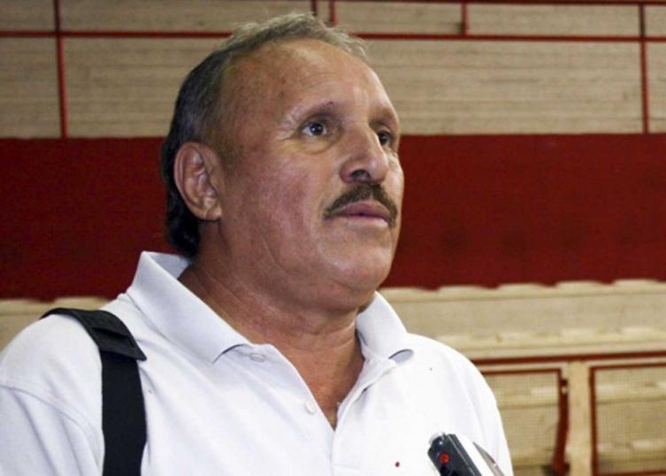 Evalúan retirarle la asistencia respiratoria a Jacinto Luque