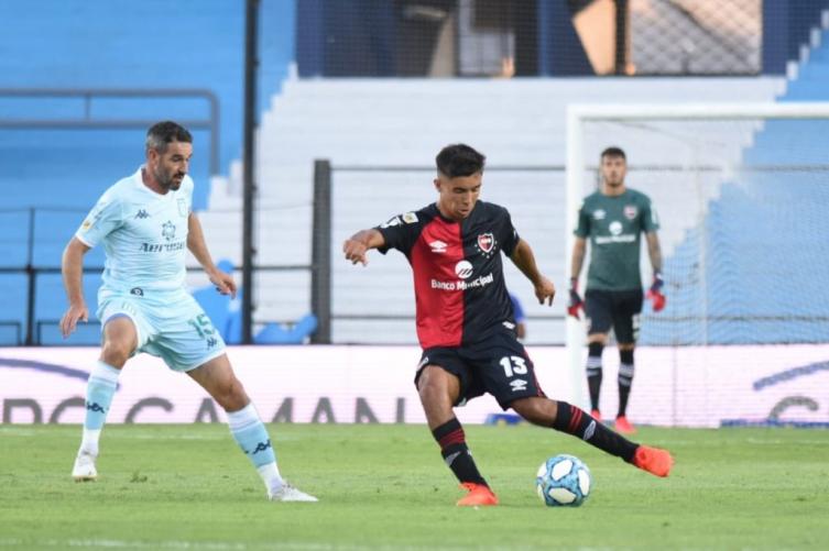 Newell’s perdió con Racing y se quedó sin nada