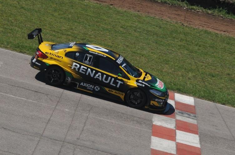 SúperTC2000: Pernía se llevó todo de Río Cuarto