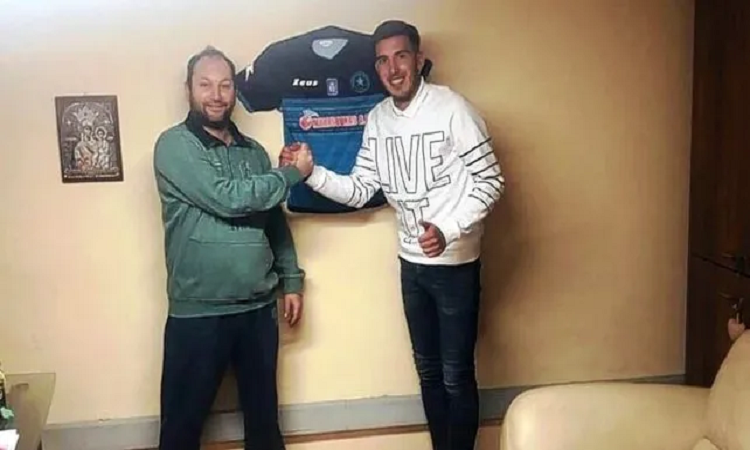 Unión: Walter Bracamonte emigró a Grecia