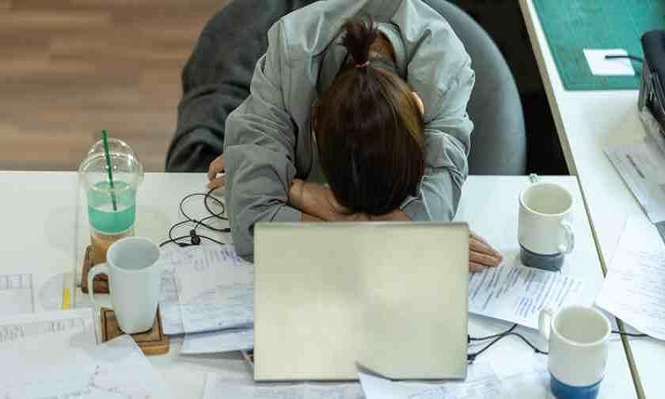 La relación entre teletrabajo y bruxismo