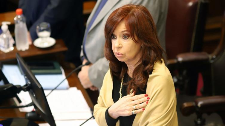 Cristina Kirchner: suspendieron la sentencia sobre sus pensiones de privilegio