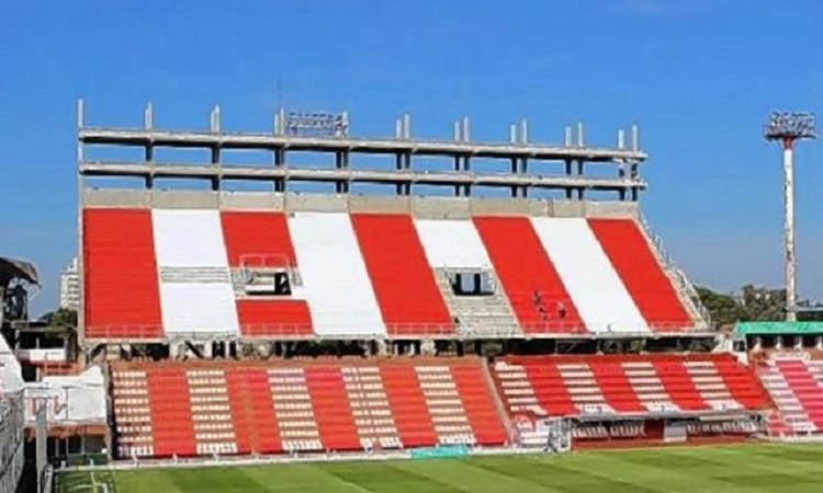 Unión cerró con Astori por la Tribuna Sur