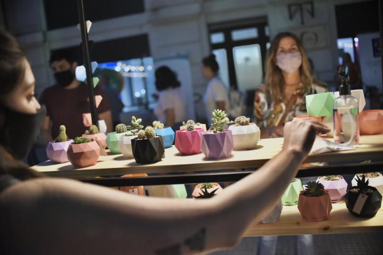 La ciudad se prepara para disfrutar el primer fin de semana largo del año