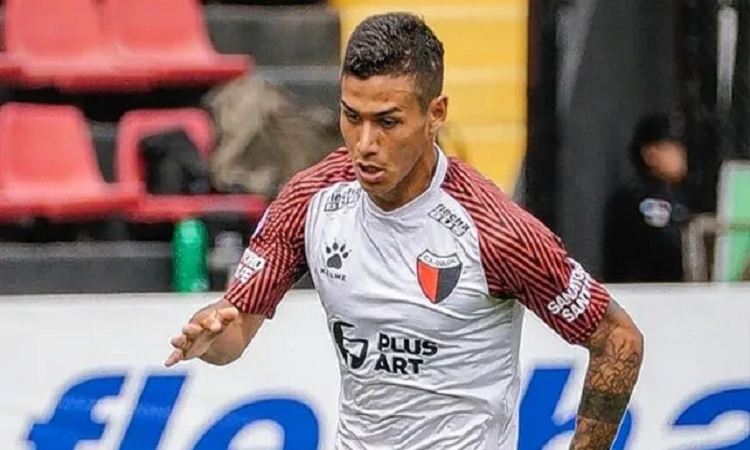Colón y River coincidieron en un arreglo por Alex Vigo