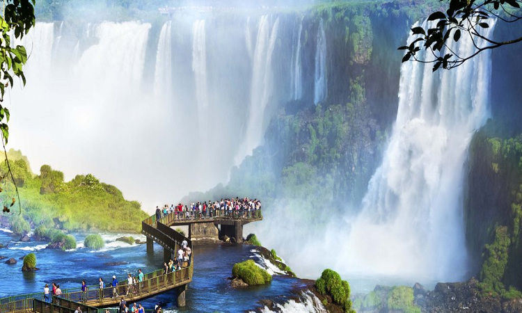 Las Cataratas del Iguazú, la tercera “maravilla incuestionable” del planeta