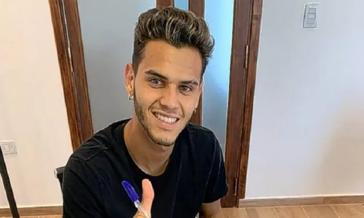 Cristian Ferreira selló su vinculo con Colón por un año