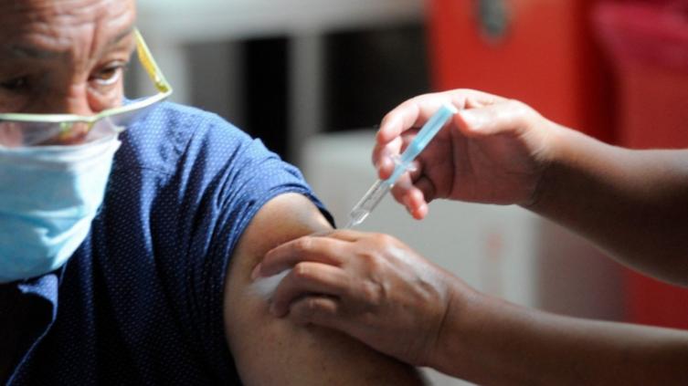 Boletín Oficial: los trabajadores tendrán justificado el día para vacunarse contra el coronavirus
