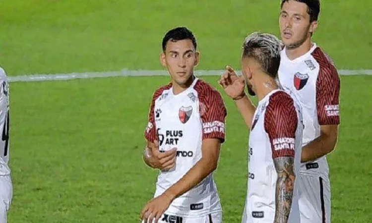 Eric Meza podría jugar ante Aldosivi