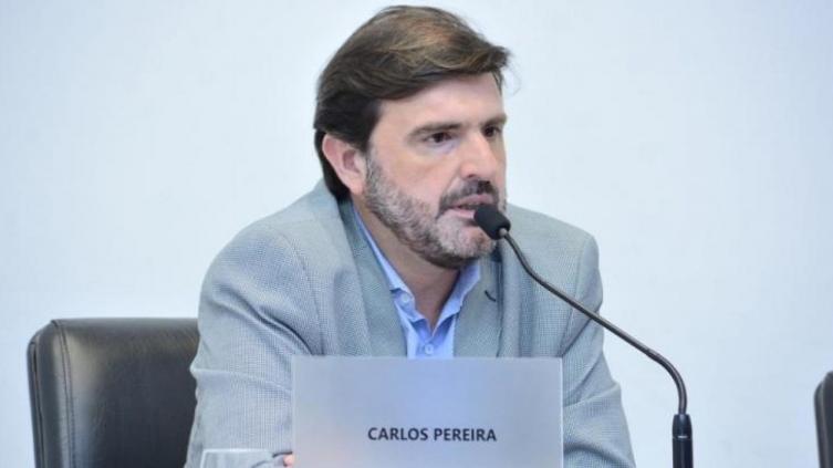Pereira: “El intendente estuvo alejado de los problemas de los santafesinos”