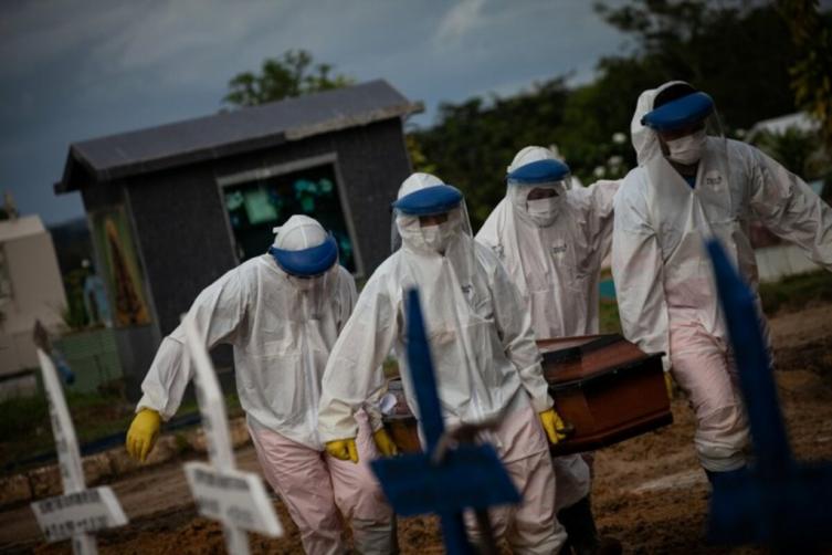 Ya se infectaron de coronavirus más de 116 millones de personas en el mundo