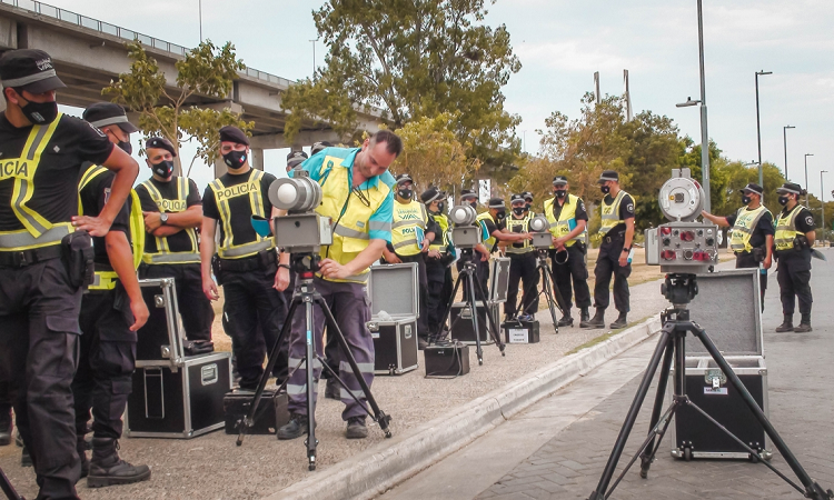 Uso de cinemómetros para detectar excesos de velocidad en rutas 
