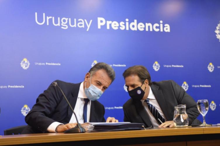 Uruguay: suspenden la obligatoriedad de asistencia a clases
