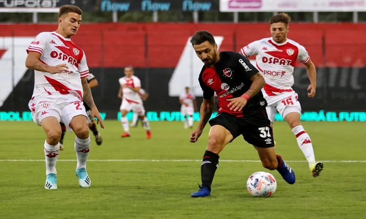 Unión empató sin goles con Newell's en Rosario y estira el invicto