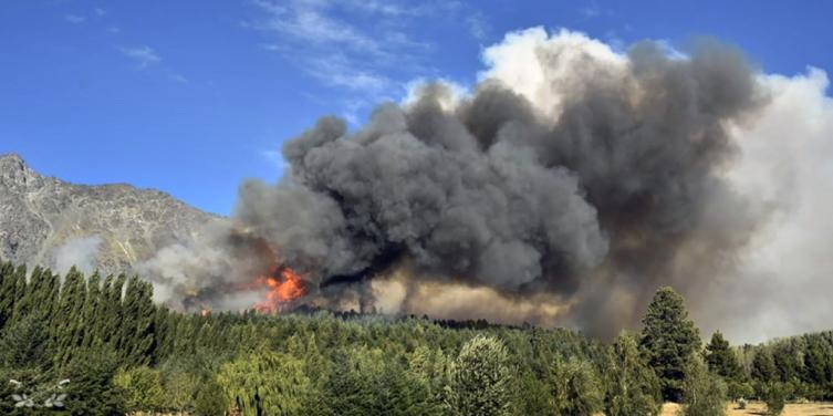 Murió una persona más por los incendios en la Comarca Andina