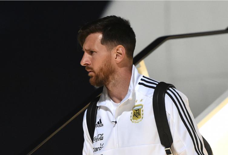 ¿Por qué el Mono Burgos dice que Messi puede volver a Newell's?