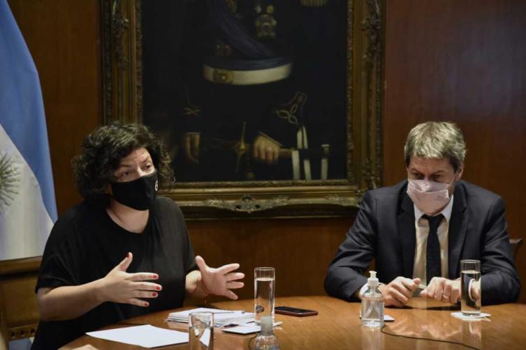 El Gobierno confirmó que no habrá restricciones en Semana Santa, pero pidió extremar cuidados
