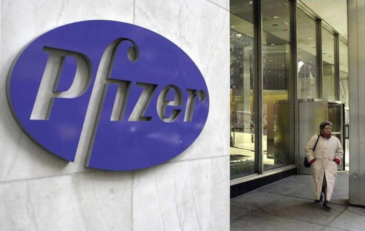 Pfizer anunció que su vacuna tuvo 100% de eficacia en adolescentes