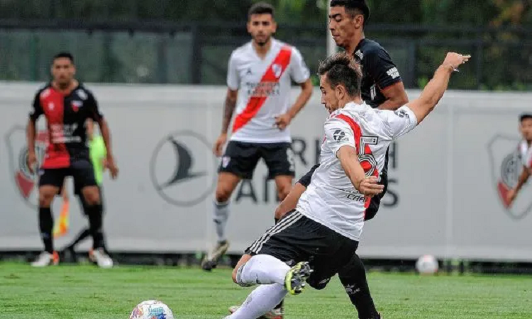 River le propinó una goleada en Reserva a Colón