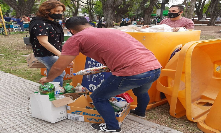 La Municipalidad continúa con las jornadas de ecocanje 
