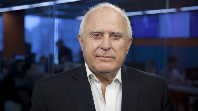 Lifschitz continúa con asistencia mecánica respiratoria