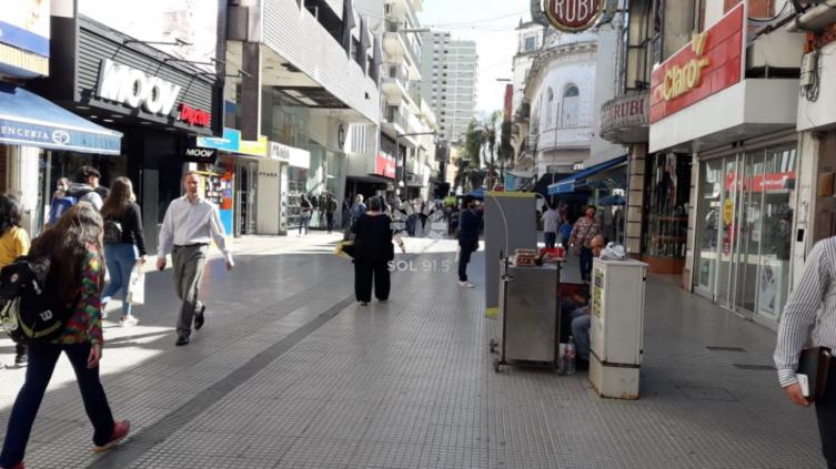 Empleados de Comercio arreglaron un 32% de aumento