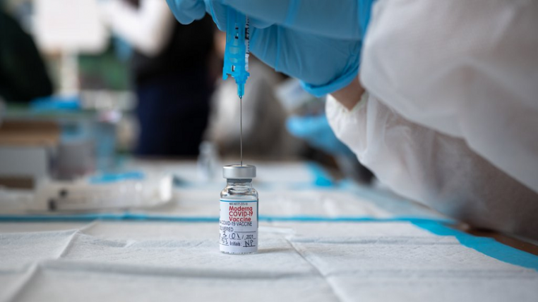 COVID-19: ¿logran protección con una sola dosis los que ya tuvieron?