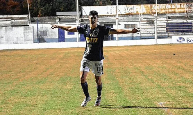 Castellano sueña poder jugar en Unión
