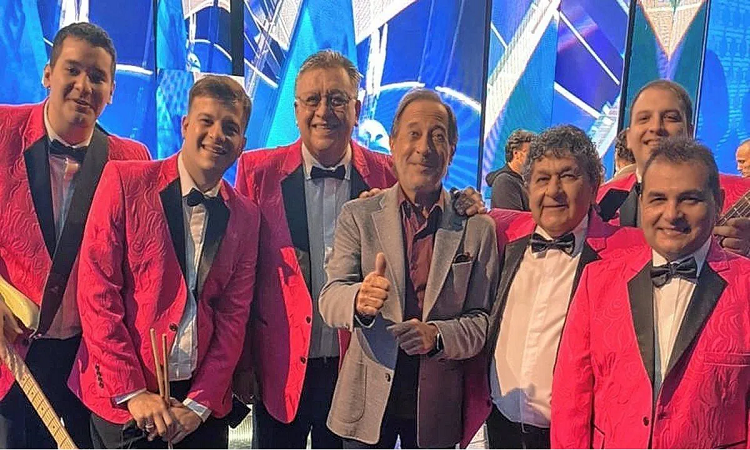 Los Palmeras incursionan en Netflix