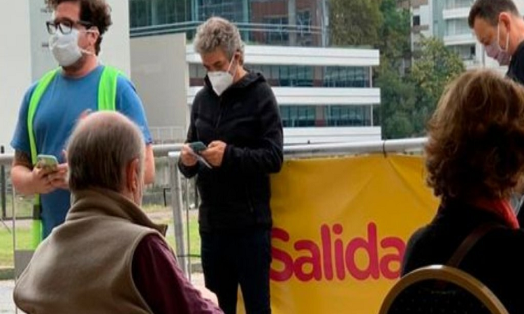  Darín se vacunó contra el coronavirus
