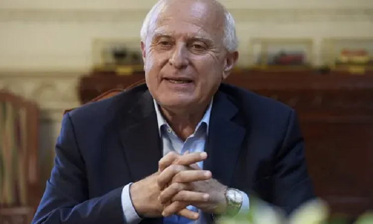 Lifschitz está con un cuadro crítico y cambiante