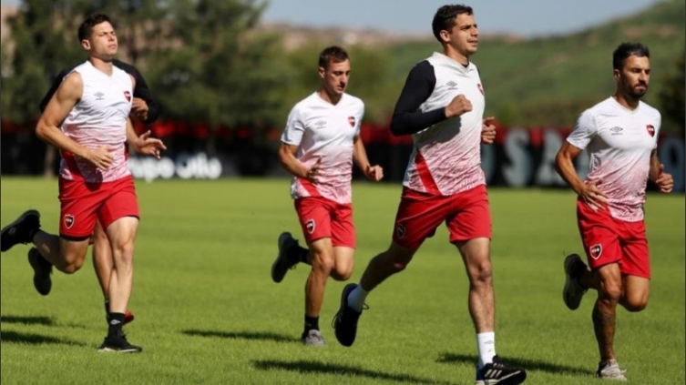 Newell's se prepara para enfrentar a Sarmiento