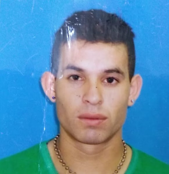 Se busca a Emanuel Alejandro Galiano