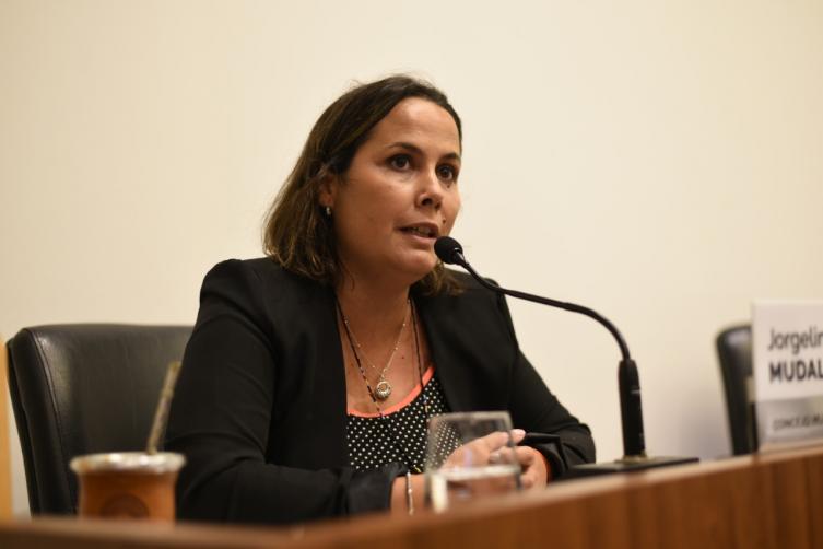 “Quiero que la gente me de la oportunidad de poder representarlos”
