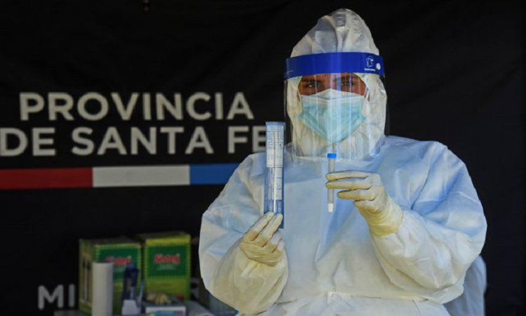 Se reportaron 2.945 casos de Covid en la provincia y 245 en la ciudad