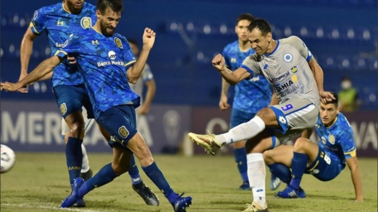 12 de Octubre se presentará ante Rosario Central a pesar de todo
