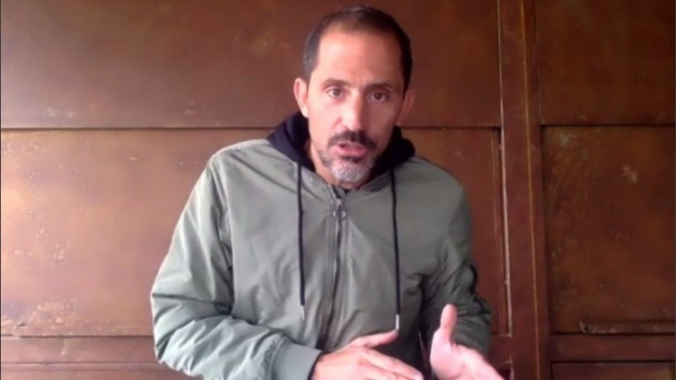 Peratta: “Cuando me equivoqué y me criticaron, agaché la cabeza y me la aguanté”